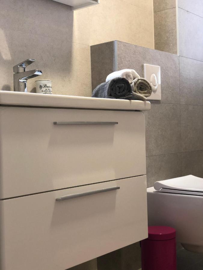 Apartment Flora Makarska Dış mekan fotoğraf